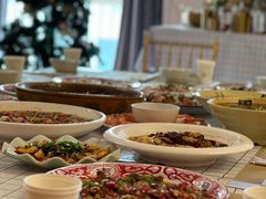 -玩坞轰趴馆·户外团建聚会主题生日派对馆(世豪广场店)