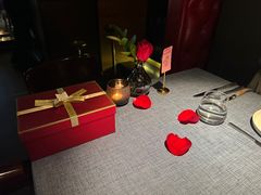 -弦月窗LUNETTE BY AMANDA(复兴路店)