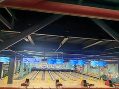 -极限PLAY运动娱乐新世界·团建派对潮玩休闲馆·室内蹦极高空游乐园