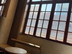 -星巴克臻选(上海今潮8弄店)