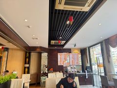 -龙汇酒家(沪闵路店)