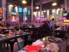 大堂-豚豚家돈돈가韩国锅盖烤肉(新北万达店)