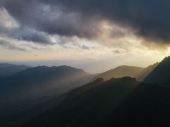 -灵山
