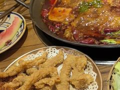 -旧街市鲜货老火锅(大光路店)