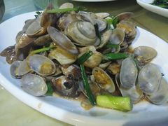 -四川小胡子海鲜(丁村万人海鲜广场店)