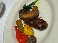 -马克西姆俄罗斯餐厅(通亚街店)