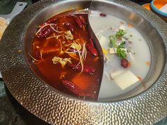 -麻田会 ·牛蛙火锅(珠江新城维家思广场店)