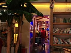 大堂-月亮眼花园餐厅书吧酒吧