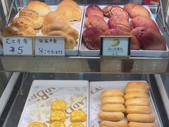 -浓心爷爷·现烤面包(荔胜广场店)