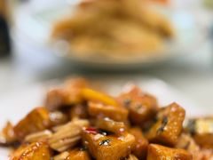 -车之谷·汽车文化主题餐厅(汽开店)
