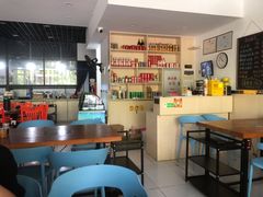 -老何家后安粉·糟粕醋海鲜火锅(三亚湾椰梦长廊店)