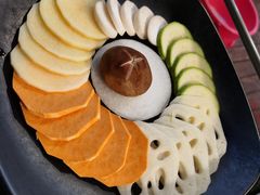 -三国惹火烤肉·中日韩烤肉集合店(百草路店)