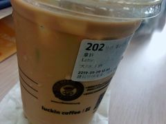 -瑞幸咖啡(南丰汇商场店)