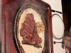 -Mogul Eatery·大亨餐酒馆