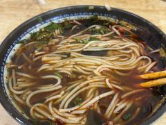 -牛师傅牛肉面(尚隆路店)