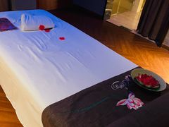 -金色春天.美颜康体纯正SPA(黄泥磅店)