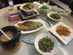 -洈水谣 · 地道荆州松滋菜(菱角湖公园店)