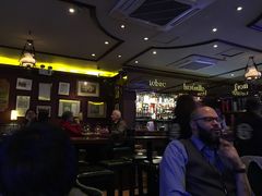 -Hooley's活利仕西餐厅(珠江新城店)