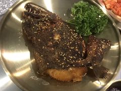 烤碟鱼头-本炙炭烤·蒲烧活鳗料理店(金沙洲店)