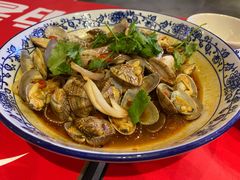 -琥珀老六龙虾(四里河店)
