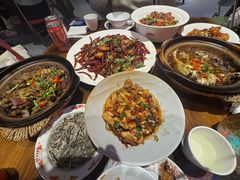-黄弟大排档·湖南菜·小龙虾·小海鲜(凯旋北路店)