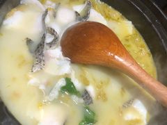 -九锅一堂酸菜鱼(新南凯德直营店)