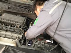 -捷之洁·米其林轮胎汽车维修保养(浦江镇江月路店)