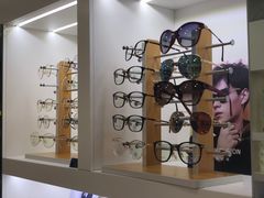 -广州宝岛眼镜武汉和光眼镜市场西区店