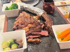 -三亚亚龙湾瑞吉酒店·宴悦Driftwood·游水海鲜·牛排·草坪·私人定制