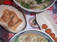 -鑫花溪牛肉米粉(景德路店)