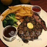 -WOLFGANG PUCK KITCHEN & BAR(迪士尼小镇店)