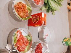 -晓沸牛肉海鲜小火锅(白湖亭万达广场店)