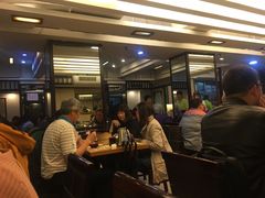 等位区-添好运点心专门店(深水埗店)