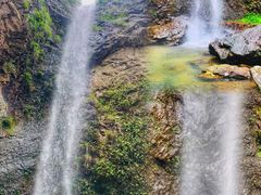 -雁荡山三折瀑景区