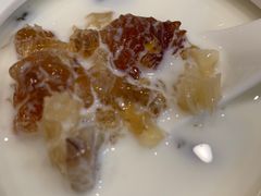 -广信牛奶甜品世家(台东店)