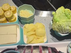 -蘸小院铁锅炖·蘸酱菜·东北菜(怀远门店)