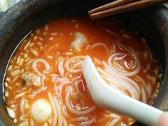 酸汤砂锅粉-黑哥(文化北路店)