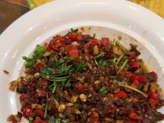 -黄泥岗·地道湖北菜(奥特莱斯店)