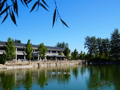 -中家鑫园温泉酒店鑫悦汤泉