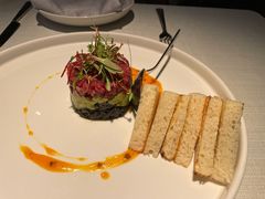 牛肉塔塔配牛油果黑橄榄酱-Solo(衡山路店)