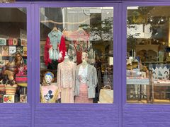 -恋物百货商店(华侨城店)