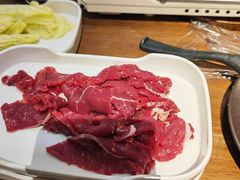 -天成·潮州牛肉脆肉鱼生蚝自助火锅