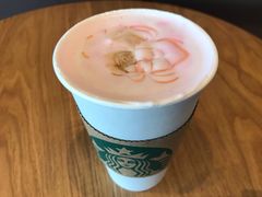 樱花拿铁-星巴克(成都东站店)