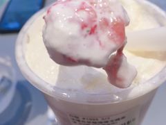 -奈雪的茶(亨特国际广场店)