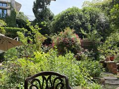 -谷咖啡·鲜花绿植花园餐厅
