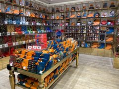 零售区-VENCHI 闻绮(北京国贸商城店)