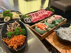 -捞王锅物料理(上海世茂广场店)