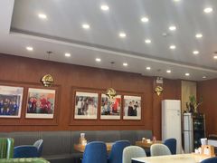 -高玛纳驴肉火烧(一世界店)