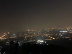 -鬼笑石后山停车场