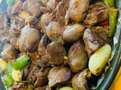 -老东镇啤酒屋海鲜加工·蒸汽海鲜·海鲜烧烤(台东店)